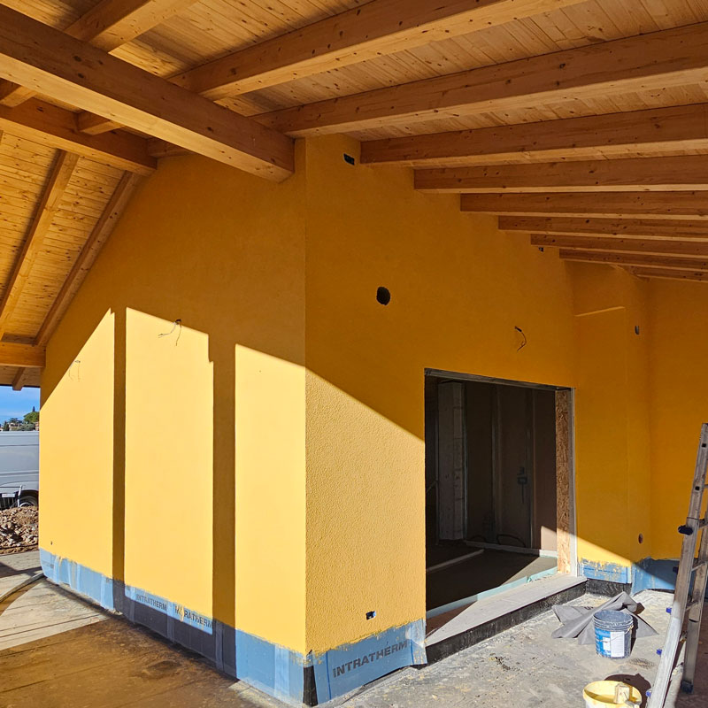 dettaglio tettoia casa in legno