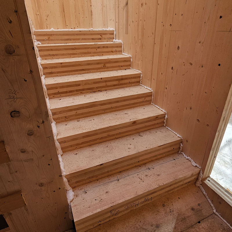 scala interna in legno